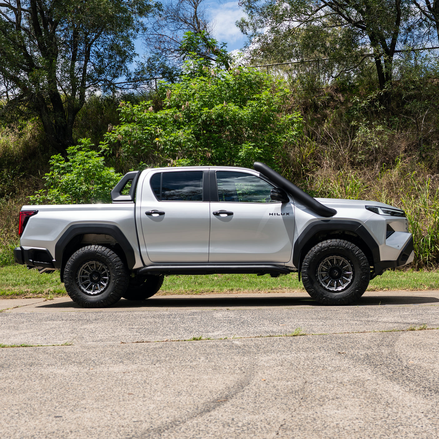 5 Inch Short Entry Stainless Snorkel to suit Toyota Hilux N90