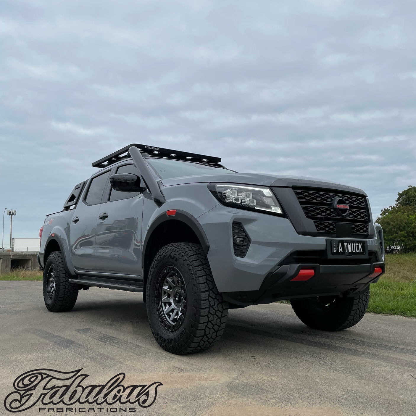 Nissan Navara NP300 Short Entry Stainless Snorkel and Alloy Airbox Kit